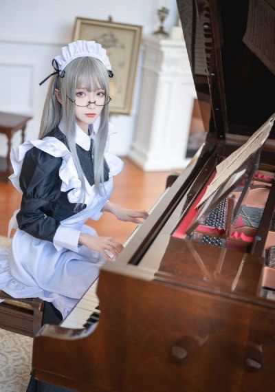 裙子下面有怪兽