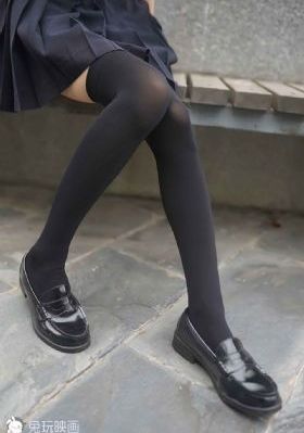 正在播放001女体研究拷问所