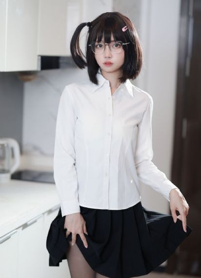 《火花》