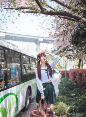 王李丹—路向西未删减版片段