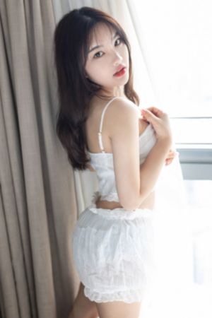 无颜之月在