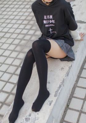 国模白灵私拍[150p]