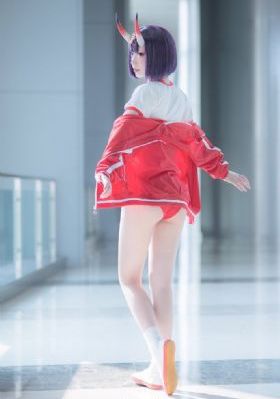 大肚子生蛇蛋憋着生不出来十世