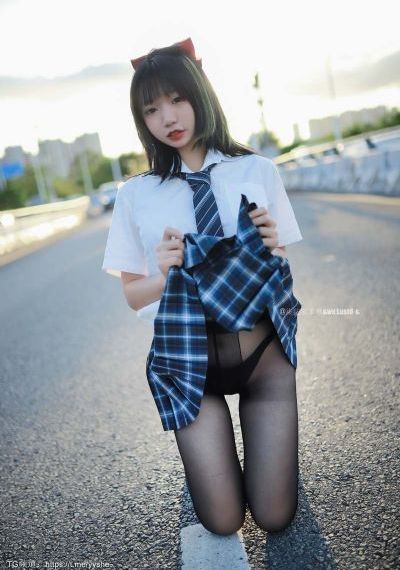一二三四免费电影